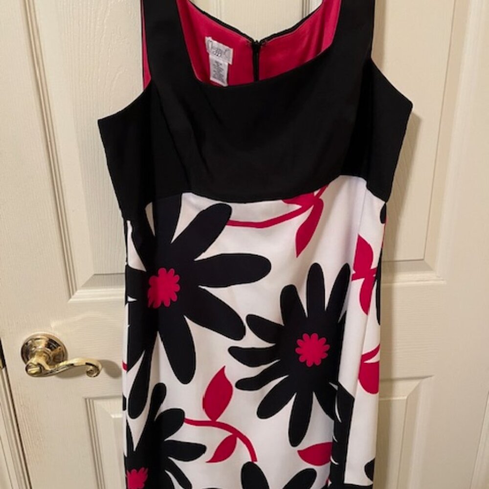 Maggie L Dress - Size 14.  Black, white and pink.